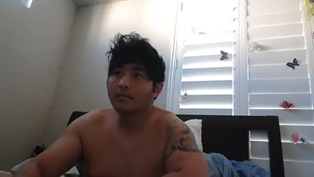 cloudyspun online show from December 5, 7:43 pm