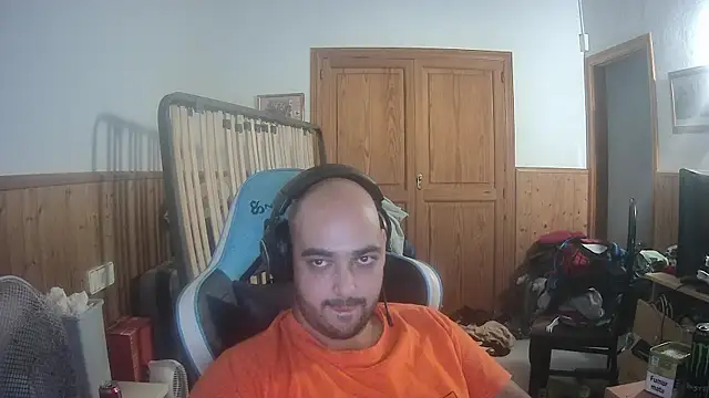 chicomallorca96 online show from September 28, 2:26 pm