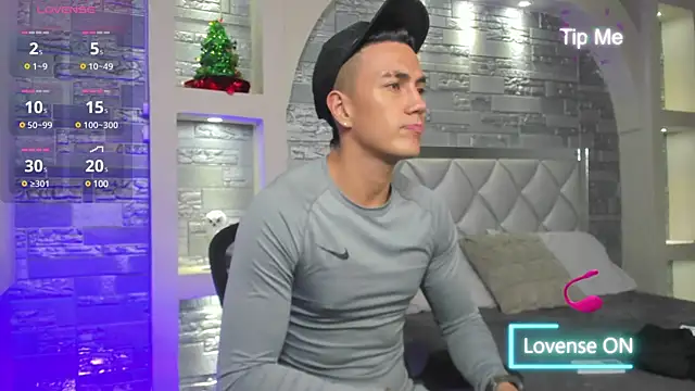 Aron Bolt online show from December 12, 3:16 pm