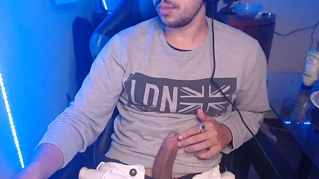 anjonoturno1 online show from October 17, 4:11 pm