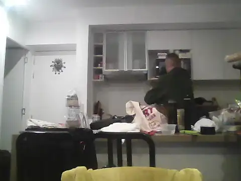 Snapshot of Diegoperrote682661 chatting on September 25, 11:46 pm Diegoperrote682661 online show from September 25, 11:46 pm