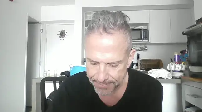 Snapshot of Diegoperrote682661 chatting on December 19, 2:46 pm Diegoperrote682661 online show from December 19, 2:46 pm