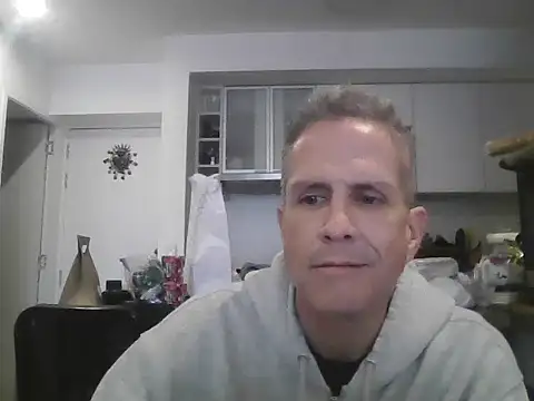 Snapshot of Diegoperrote682661 chatting on October 2, 10:58 pm Diegoperrote682661 online show from October 2, 10:58 pm