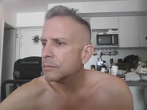 Snapshot of Diegoperrote682661 chatting on October 23, 6:11 pm Diegoperrote682661 online show from October 23, 6:11 pm