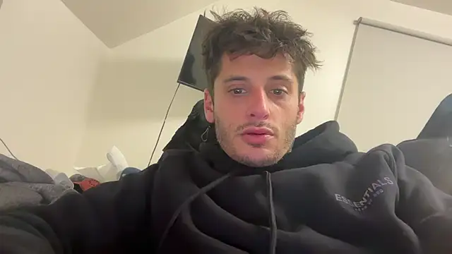 Dylansd online show from October 31, 2:35 am