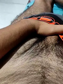 themostnaughtiestguyy online show from March 10, 5:07 pm