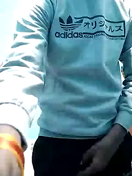 black cobra70 online show from December 14, 2:53 pm