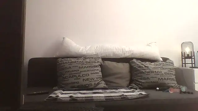Snapshot of Sissy-Beate chatting on December 23, 10:12 pm Sissy-Beate online show from December 23, 10:12 pm