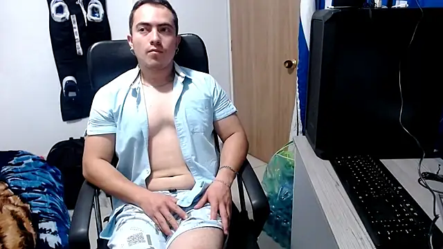 dragon1006 online show from March 11, 3:56 pm