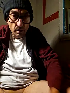 Pumpndeep online show from December 22, 8:00 am