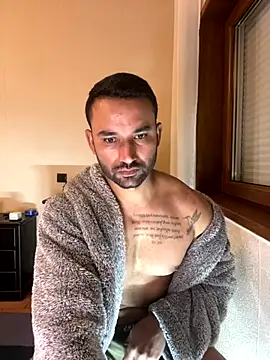 ali babachapter2 online show from December 8, 4:50 pm