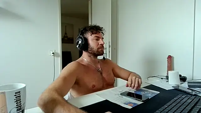 alpha-hunk online show from March 23, 2:23 pm