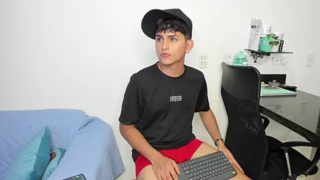 Lyam ap online show from February 5, 5:30 am