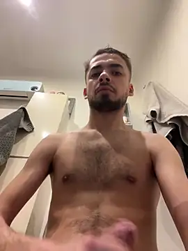 romain698 online show from February 15, 8:24 am