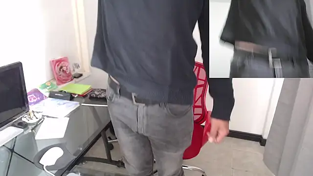 Dylanwish online show from December 4, 1:53 pm