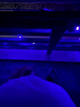 yourlover7227 online show from October 18, 8:58 pm