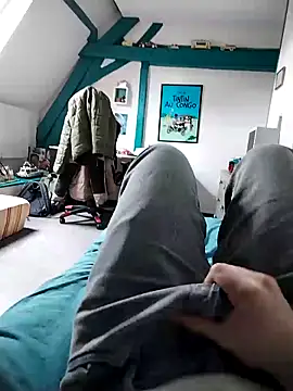 JulesG18 online show from February 28, 11:20 am