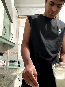 Ryan-hot online show from October 14, 6:37 pm