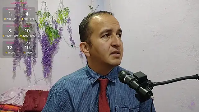 yazforeSolo online show from September 23, 2:49 pm