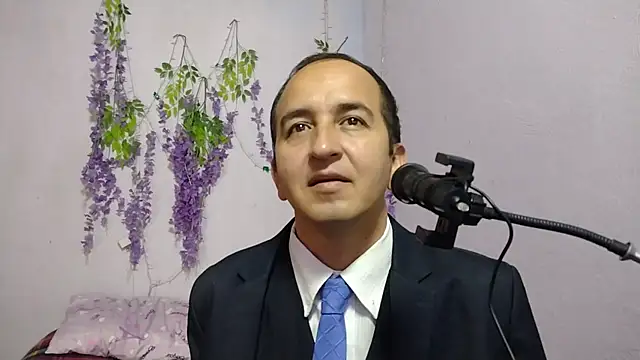 yazforeSolo online show from September 22, 2:05 pm