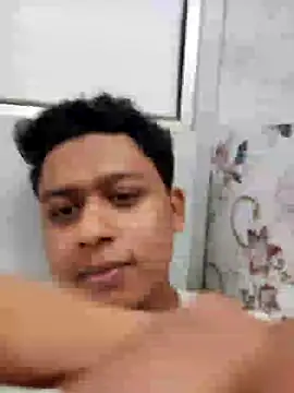 Snapshot of sailord chatting on December 23, 8:36 pm sailord online show from December 23, 8:36 pm