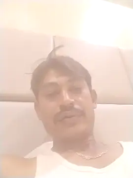 jenilmax online show from September 13, 6:31 pm