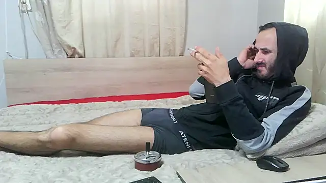 kisandgioni online show from March 17, 7:13 am