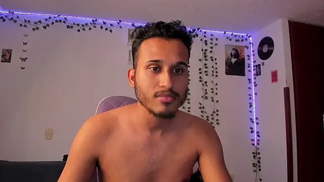 Raf brunette online show from January 15, 8:37 pm