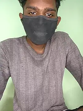 Snapshot of kunnapaltamilfrom chatting on October 31, 9:56 am kunnapaltamilfrom online show from October 31, 9:56 am