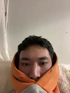 lilywithpuppy online show from March 8, 12:30 am