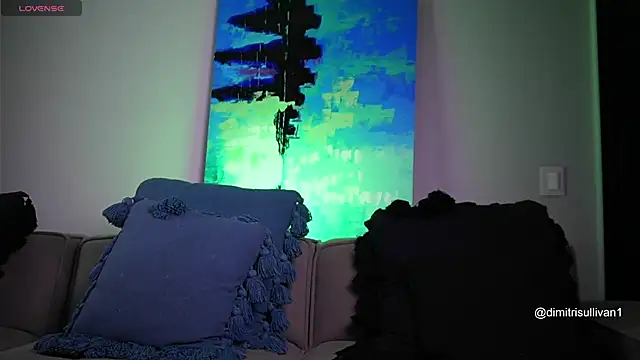 DimitriSullivan  online show from December 11, 2:43 am