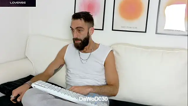 Snapshot of DaWoD030 chatting on October 25, 7:21 am DaWoD030 online show from October 25, 7:21 am