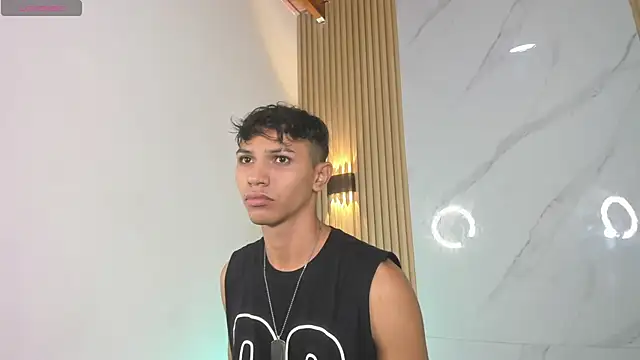 im sebaslopez online show from December 24, 4:19 pm