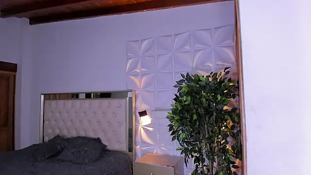 im sebaslopez online show from September 10, 11:42 am