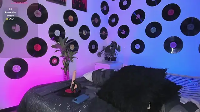 juandaaap online show from February 9, 11:42 pm