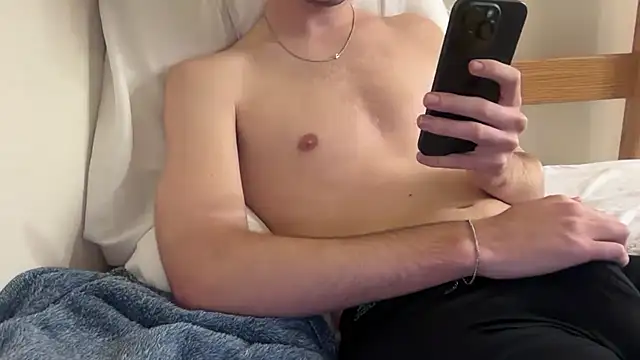 dylanwolf01 online show from November 24, 11:28 pm