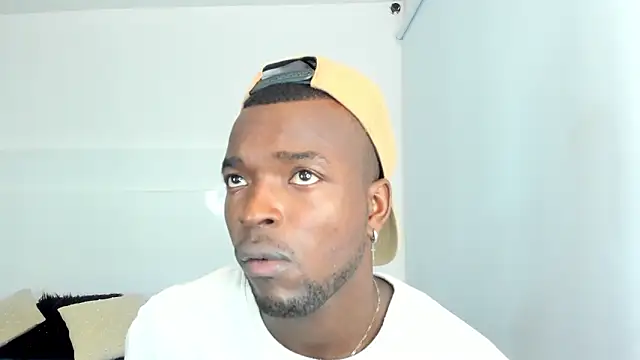 Dylan Taylor online show from January 28, 2:43 am