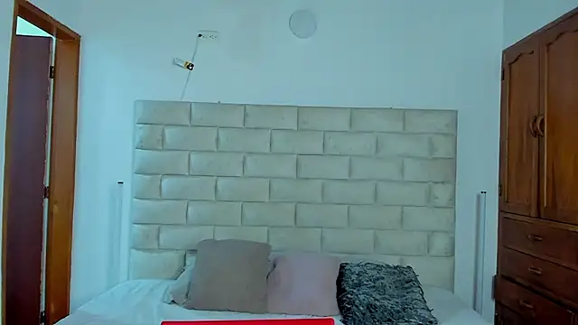 Dylan Taylor online show from January 15, 1:03 pm