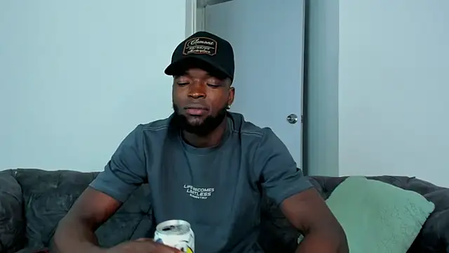 Dylan Taylor online show from September 26, 4:10 am