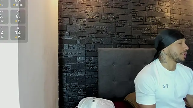 Snapshot of bruno_miller_ chatting on January 20, 9:01 pm bruno miller  online show from January 20, 9:01 pm