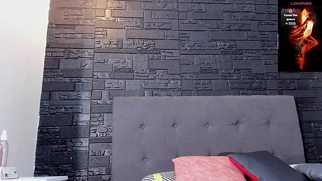 Snapshot of bruno_miller_ chatting on October 16, 10:29 pm bruno miller  online show from October 16, 10:29 pm