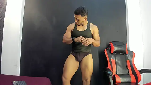 Snapshot of bruno_miller_ chatting on December 29, 8:26 pm bruno miller  online show from December 29, 8:26 pm