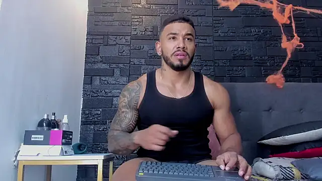 bruno miller  online show from October 31, 9:18 pm