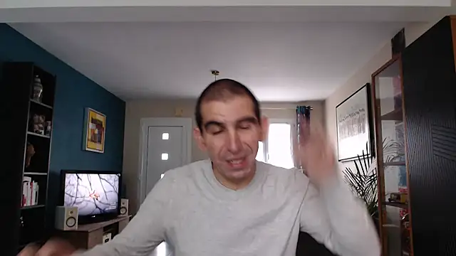 Snapshot of Samir_44200 chatting on December 5, 2:22 pm Samir 44200 online show from December 5, 2:22 pm