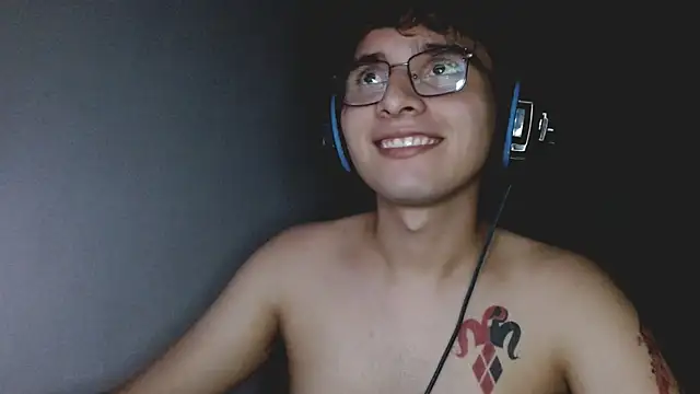 Charley quin online show from September 26, 4:32 am