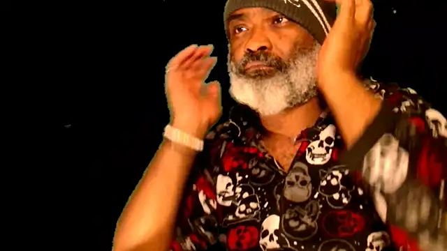 sinnernoir online show from December 15, 8:36 pm