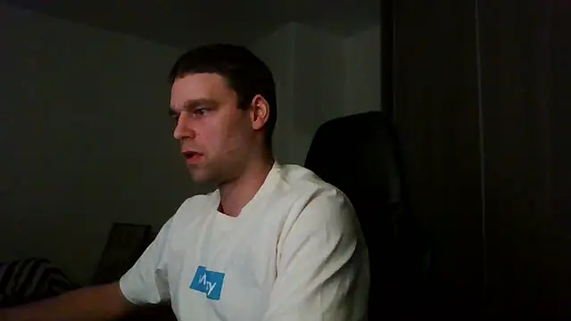 Snapshot of The_big_viking_ chatting on December 21, 7:49 pm The big viking  online show from December 21, 7:49 pm