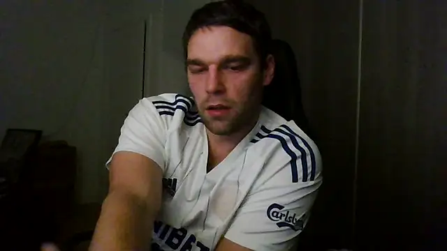 Snapshot of The_big_viking_ chatting on January 5, 10:29 pm The big viking  online show from January 5, 10:29 pm