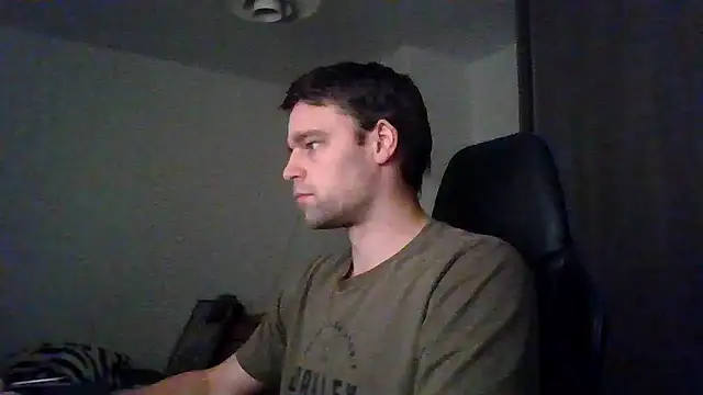 Snapshot of The_big_viking_ chatting on January 21, 8:43 pm The big viking  online show from January 21, 8:43 pm