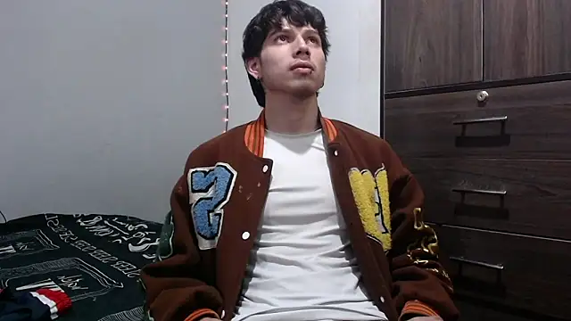 pervertsteens3 online show from September 15, 4:03 am